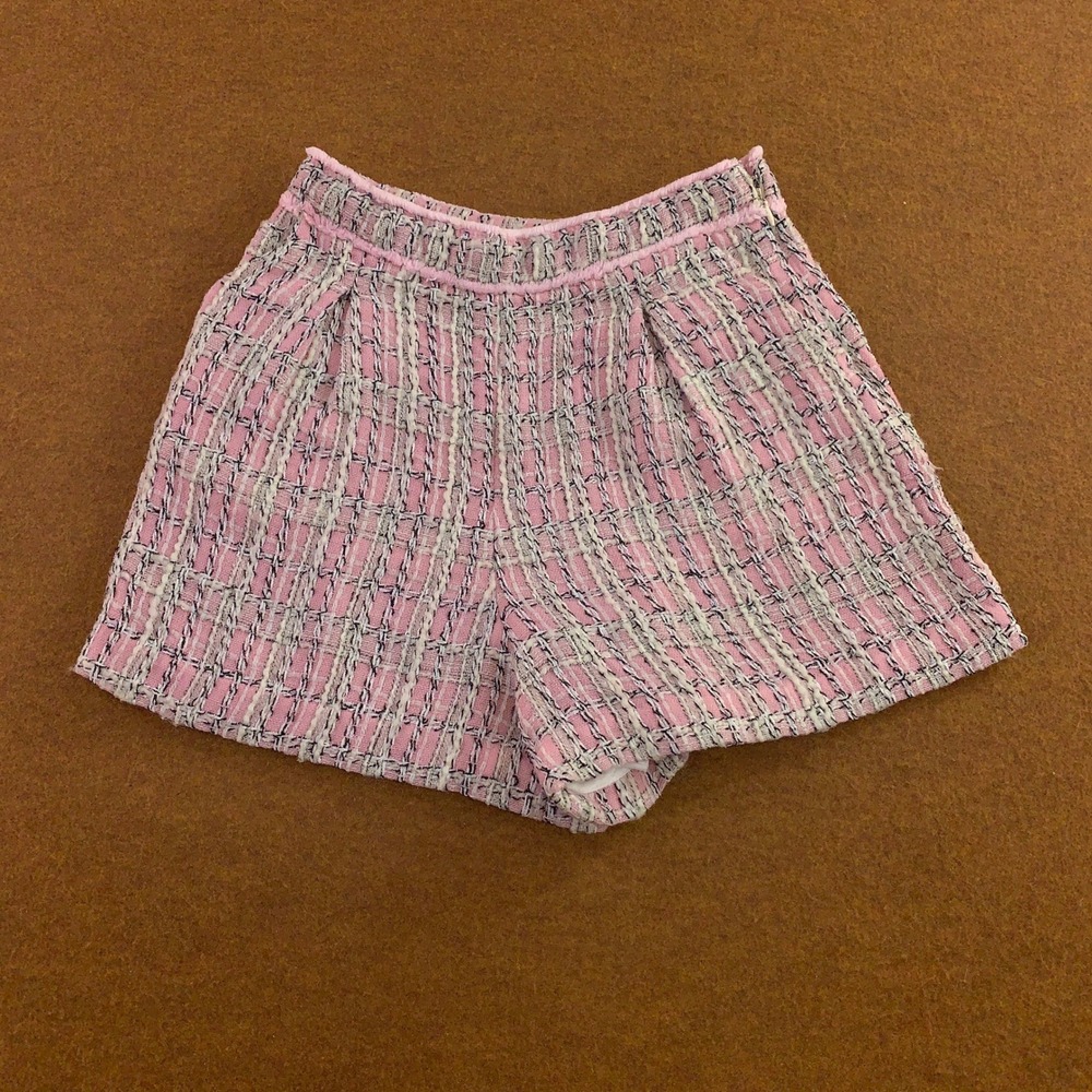 Miu Miu Womens 38 Pink Plaid Wool Silk Blend Tweed High Rise Pleated Shorts